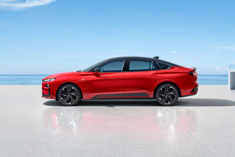 Đối thủ của Toyota Camry trình làng với thiết kế cực “chất”, siêu tiết kiệm xăng, giá hơn 620 triệu đồng