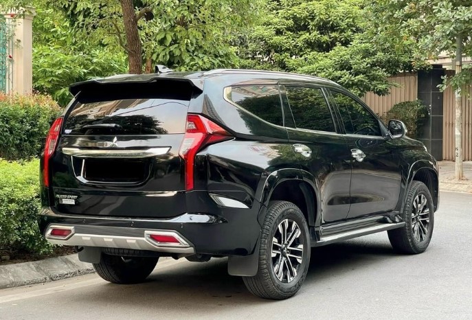 Sau 2 năm lăn bánh, Mitsubishi Pajero Sport cũ rao bán lại với giá ngỡ ngàng