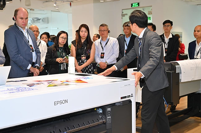 Epson vừa khai trương văn phòng mới tại TP Hồ Chí Minh nhân kỉ niệm 5 năm ngày thành lập công ty ở Việt Nam.