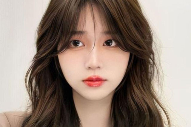 7 mẫu tóc xoăn 'nịnh mặt' giúp nàng hack tuổi