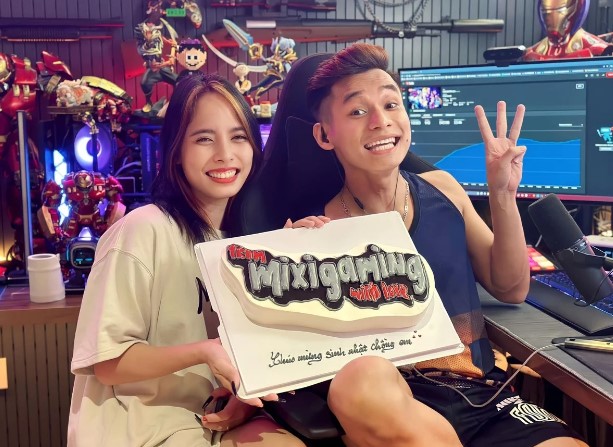 Độ Mixi sở hữu 'dinh thự' 7 tầng ở phố, cơ ngơi tại Cao Bằng hoành tráng không kém