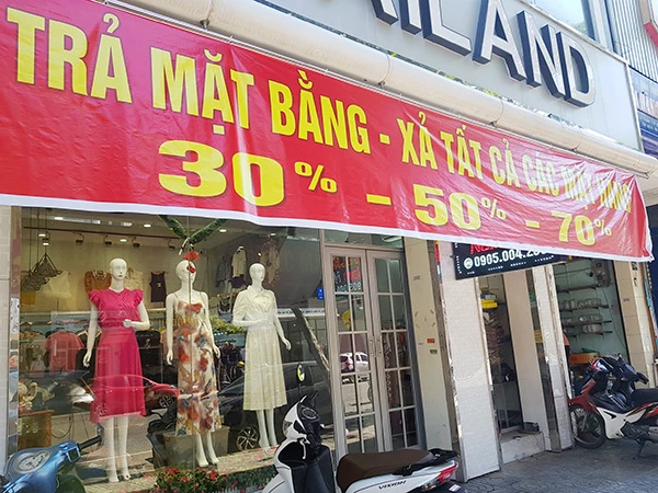 Do kinh doanh gặp khó khăn, nhiều doanh nghiệp ở Đà Nẵng phải trả mặt bằng, tạm ngưng hoạt động.
