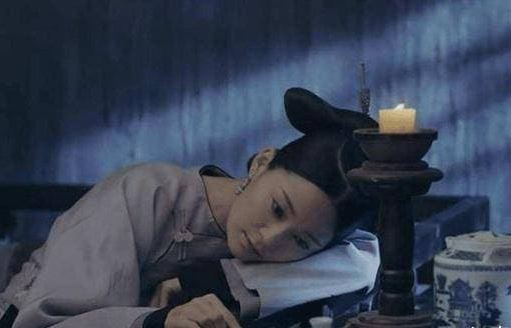 Cung nữ thủ lăng cổ đại hầu hạ Hoàng đế đã qua đời như thế nào? Thà chọn tuẫn táng còn hơn