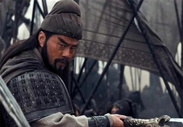 Quan Vũ quyết tâm đánh Tào Tháo nhưng cuối cùng lại để mất Kinh Châu.