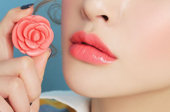 Những công dụng tuyệt vời từ son dưỡng môi