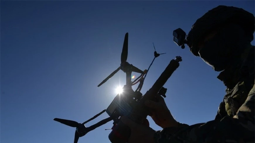Quân sự thế giới hôm nay (3-12): Nga sản xuất 300.000 UAV mỗi tháng, gấp 6 lần Ukraine