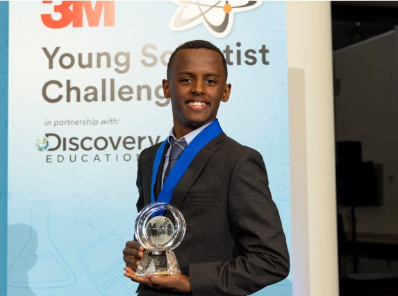 Cậu bé 14 tuổi đoạt giải 'Nhà khoa học trẻ hàng đầu nước Mỹ' về xà phòng điều trị ung thư