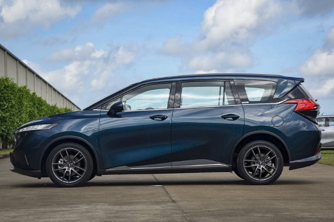 MPV đối thủ của Toyota Innova chốt lịch ra mắt Việt Nam, giá dự kiến từ 700 triệu đồng