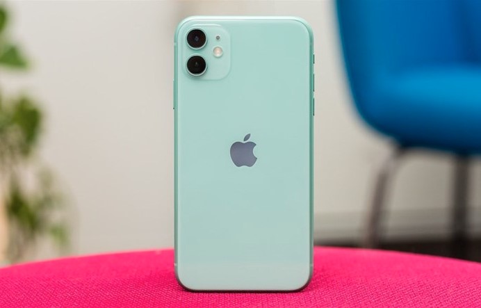 Giá iPhone 11 giảm kỷ lục hơn chục triệu cuối tháng 11, điện thoại xịn giá tầm trung ‘đe nẹt’ đối thủ Galaxy S22