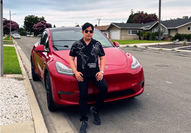 Quang Lê lần đầu hé lộ quá khứ cơ cực, từng nợ hàng trăm triệu