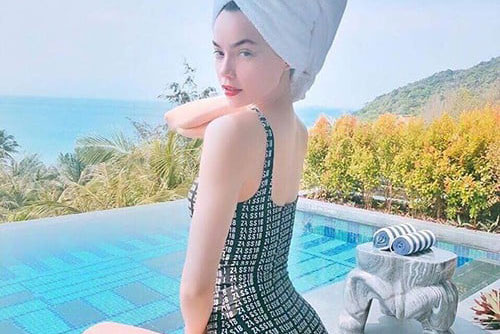 Hồ Ngọc Hà khoe vòng 3 quyến rũ khiến netizen đỏ mặt