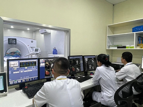 Hệ thống máy CT phổ 256 lát cắt Revolution Frontier Gen3 (GE Healthcare -Mỹ) đầu tiên ở Đông Nam Á có tại Thiện Nhân Quảng Ngãi.