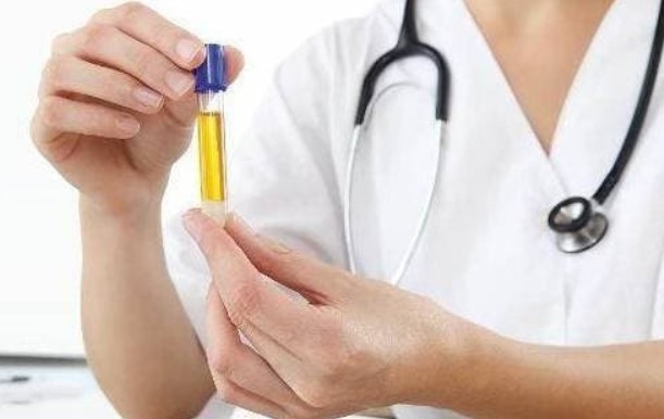 Phụ nữ khi đi vệ sinh, nếu gặp 3 vấn đề này, có thể là 'u xơ tử cung', biết sớm để điều trị