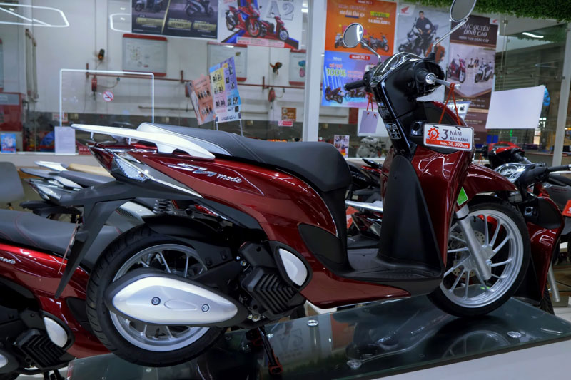 CLIP: Cận cảnh Honda SH Mode 2024 phiên bản cao cấp, giá 63,29 triệu đồng