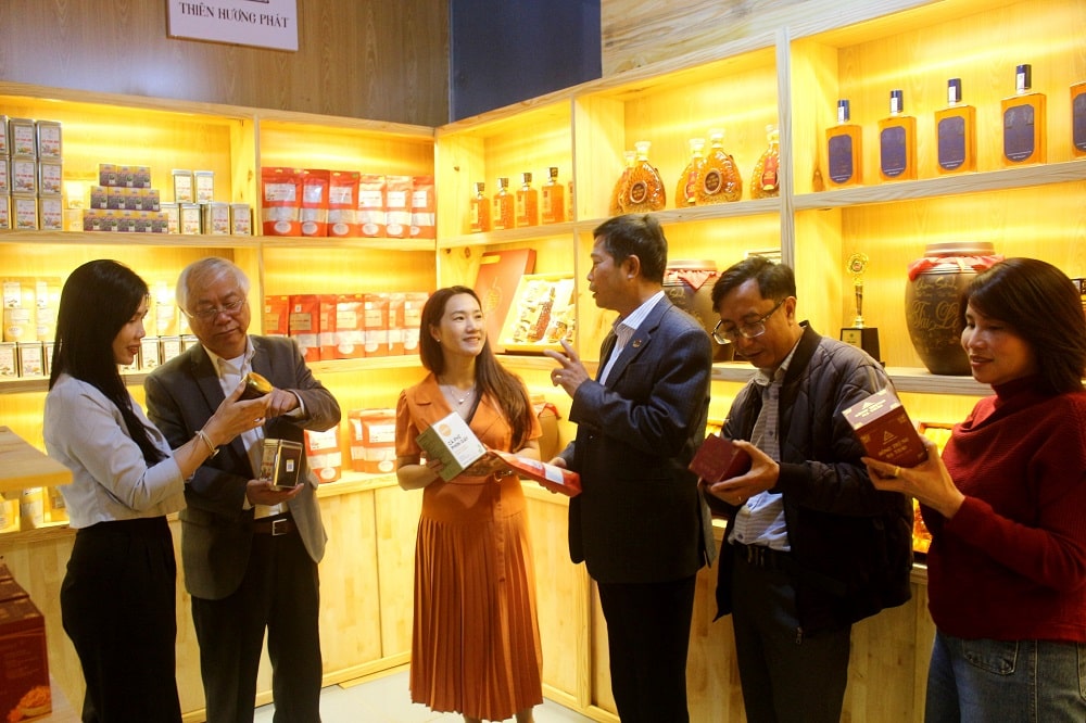 Doanh nghiệp liên kết mở điểm giới thiệu sản phẩm OCOP tại Đà Lạt