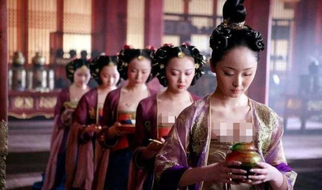 Các hoàng đế thời xưa chọn thê thiếp như thế nào? Ngoài ngoại hình, chiều cao còn có yêu cầu rất khắt khe