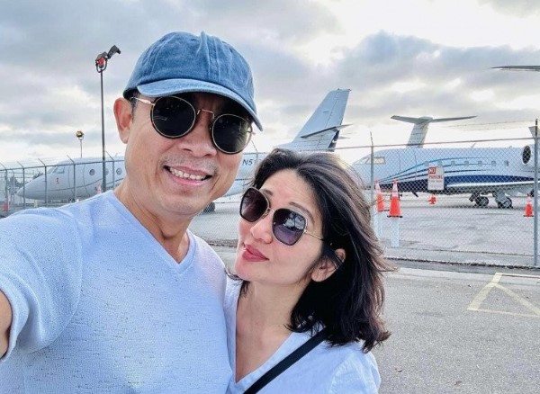 Danh hài Vân Sơn kỷ niệm 33 ngày cưới, danh tính bà xã vẫn khiến khán giả tò mò