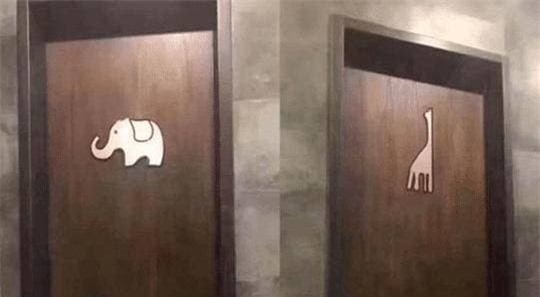 voi-huou (1).jpeg 0 nhà vệ sinh, voi, hươu cao cổ, wc, biển báo, cửa nhà vệ sinh