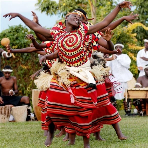 Lôi cuốn vũ điệu châu Phi ảnh 1