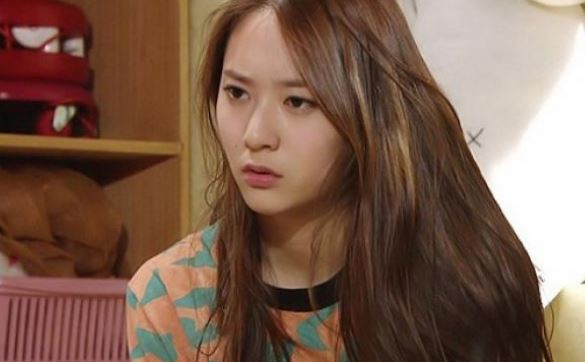 Tôi trót chê chị chồng mãi chưa kết hôn để rồi khi nhìn thấy chị tự dày vò trong nhà vệ sinh mới vỡ lẽ