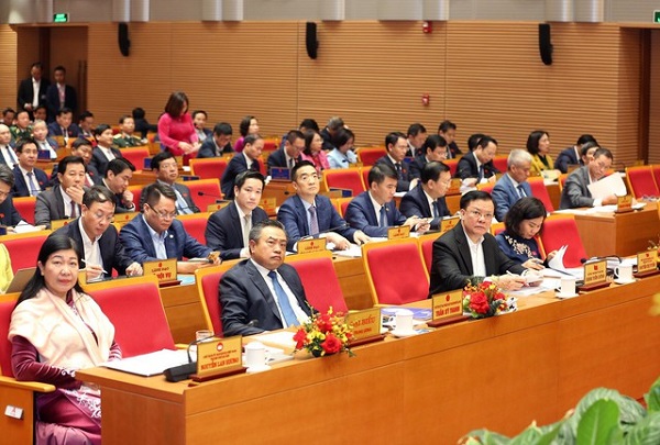 Chất vấn nhiều vấn đề “nóng” về an sinh xã hội Thủ đô