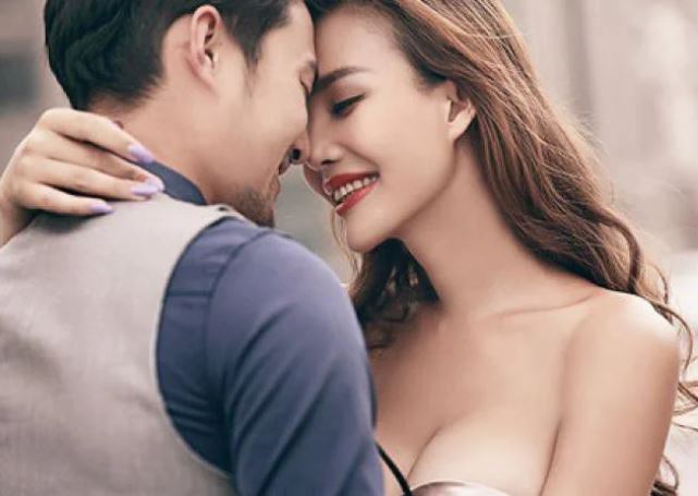 Người chồng tâm lý tiết lộ ý tưởng tình yêu ngọt ngào khiến tình cảm vợ chồng ngày càng bền chặt bất chấp thời gian