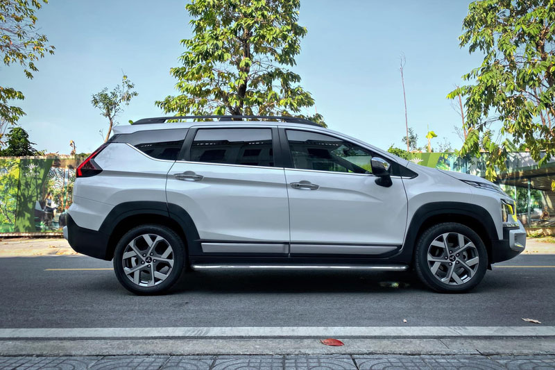 Mitsubishi Xpander Cross giảm giá ‘sập sàn’ tại Việt Nam