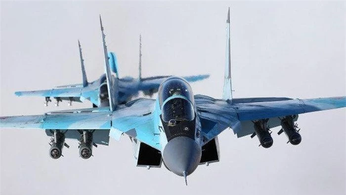 Giờ đây đã có lời kêu gọi khẩn cấp đối với Nga về việc tăng cường sản xuất máy bay chiến đấu mới, trong đó bao gồm tiêm kích MiG-35 nhằm đáp ứng nhu cầu trước những thách thức mới.
