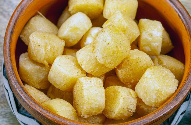 Loại củ xưa thường dùng làm lương thực 'chống đói' của người Việt, nay thành đặc sản thơm nức bán khắp phố khi đông về