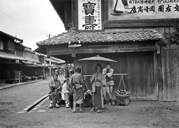 Bộ ảnh hiếm chụp lại Nhật Bản 100 năm trước khác lạ hoàn toàn so với bây giờ - Ảnh 16.