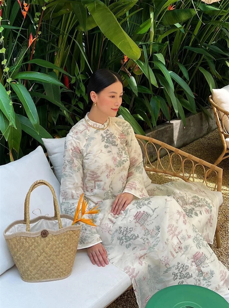 Hoa hậu Bến Tre là bạn thân Hà Tăng đi ăn cưới mặc đơn giản mà sang, đứng cạnh ngọc nữ không bị dìm - 7