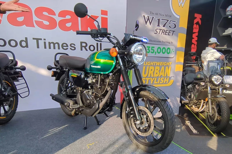 Kawasaki W175 Street 2024.