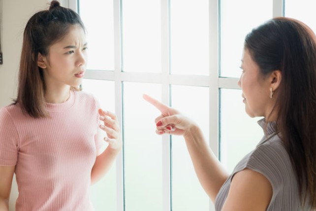 Muốn về nhà mẹ đẻ nhưng mẹ chồng chất vấn, con dâu phản kháng bất ngờ và đưa ra quyết định cực gắt