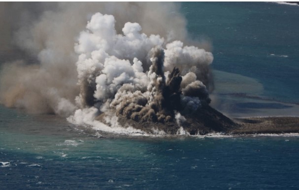 Hình ảnh và thông tin về hòn đảo mới nhất của thế giới, hình thành do phun trào núi lửa ở đáy biển
