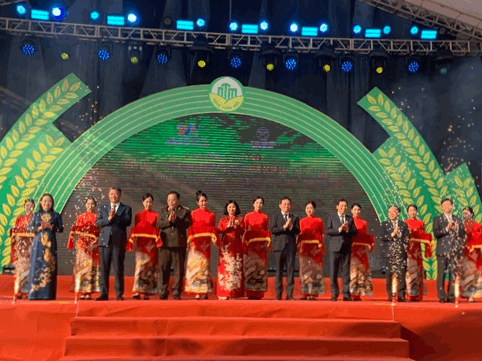 OCOP exhibition features over 1,000 agricultural products