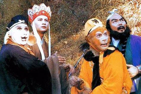 Như Lai đã cho Quan Âm ba chiếc vòng, tại sao bà chỉ đeo cho Tôn Ngộ Không mà không phải là Bát Giới và Sa Tăng?