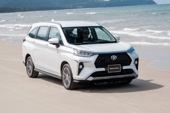 Đua giảm giá phân khúc MPV: Ưu đãi khủng tới 140 triệu đồng, có mẫu chỉ từ 400 triệu