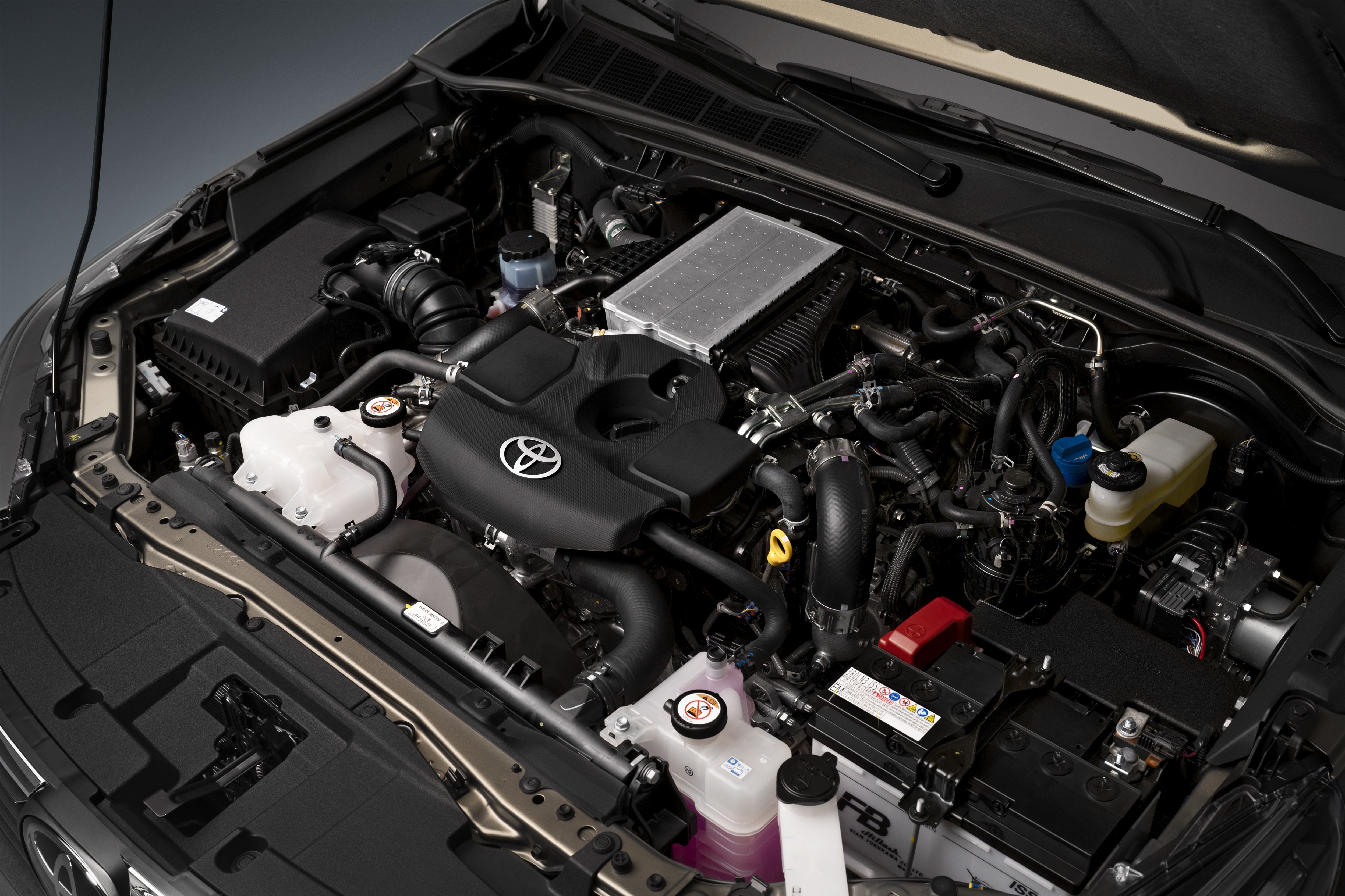 Toyota Hilux 2024 hybrid ảnh 3 Toyota Hilux 2024 hybrid anh 3