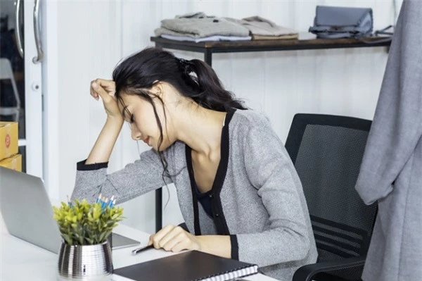 Được bố vợ cho 500 triệu, chồng tôi nhất quyết từ chối, tôi hạnh phúc nghĩ mình lấy chồng tốt không ngờ phía sau lại là câu chuyện đáng ngờ - Ảnh 1.