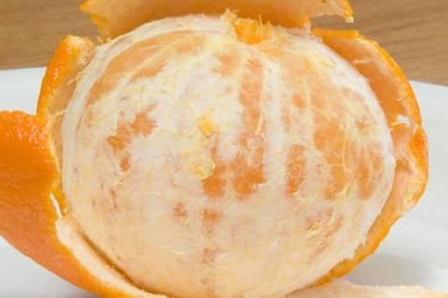 Vỏ cam ngâm giấm trắng, 3 tác dụng thần kỳ có thể giúp bạn giải quyết vấn đề, nhà nào cũng cần