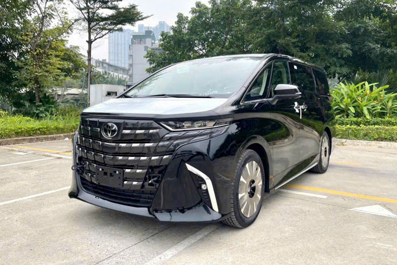 Top 10 ôtô ế khách nhất tại Việt Nam tháng 11/2023: Toyota chiếm số đông