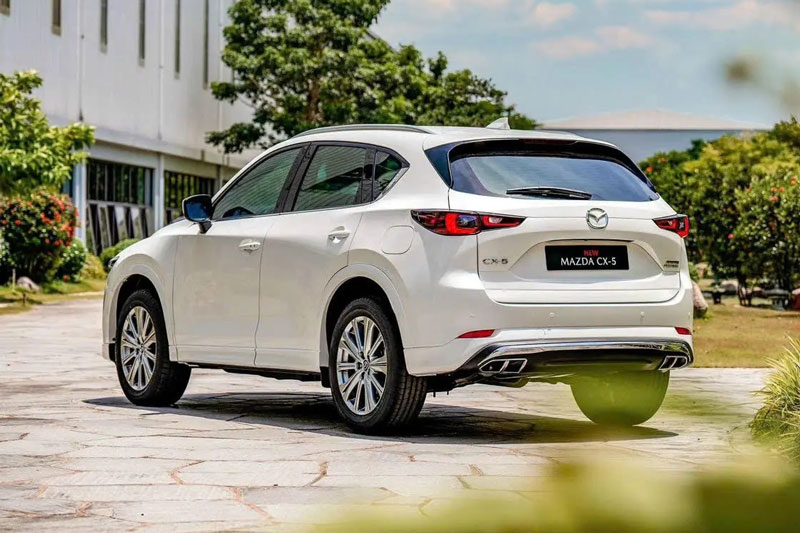 Top 5 xe SUV hạng C bán chạy nhất tháng 11/2023: Mazda CX-5 bỏ xa Hyundai Tucson