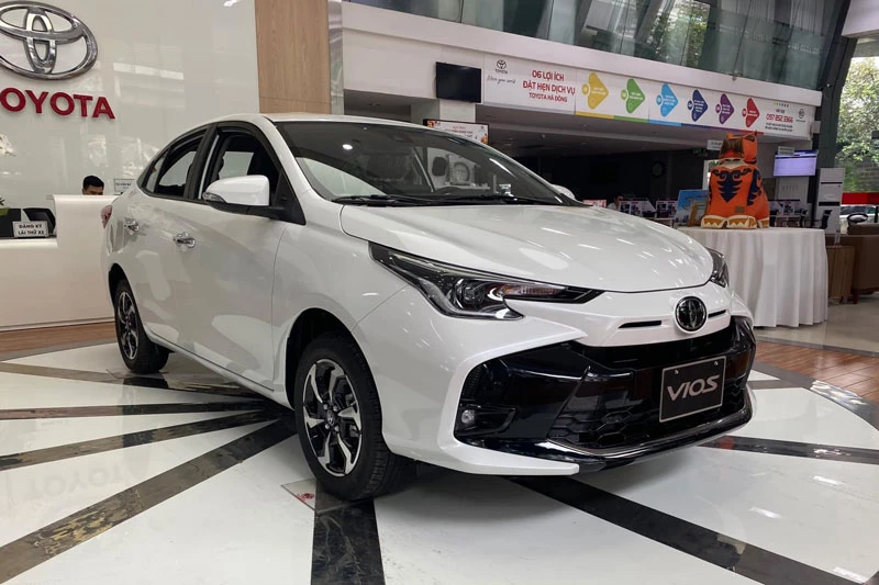 Toyota Vios là mẫu xe sedan bán chạy thứ 2 tháng 11/2023.
