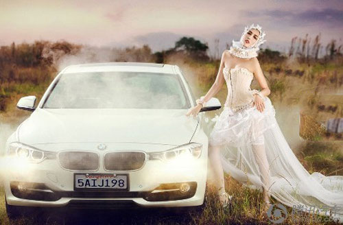 Kiều nữ trắng muốt bên BMW