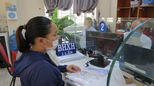 Người lao động được nhận trợ cấp hàng tháng nếu không đủ điều kiện hưởng lương hưu?