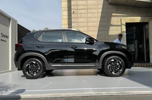 Kia Sonet 2024 chính thức trình làng với thiết kế đẹp long lanh, bổ sung công nghệ ADAS