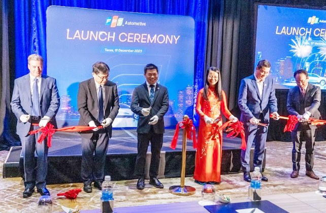 Doanh nghiệp Việt lập công ty phần mềm ô tô tại Mỹ