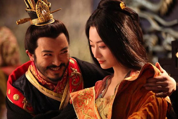 Trong thời cổ đại, tại sao lấy vợ lại dùng từ 'cưới', còn tiểu thiếp lại dùng từ 'nạp'?