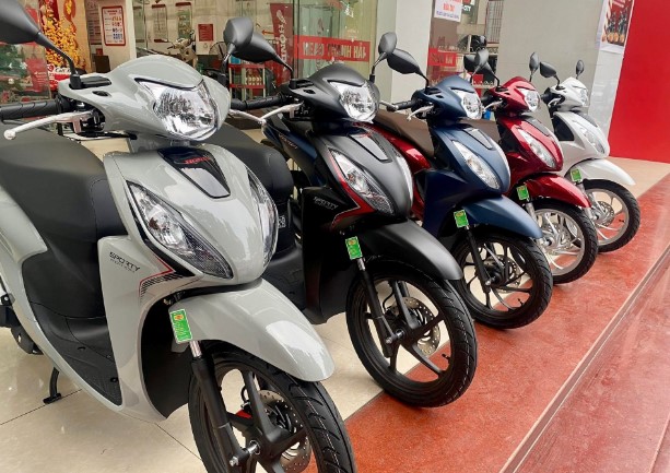 Honda Vision giảm 'chạm sàn', 'chốt đơn' liền để có xe vi vu đón Tết