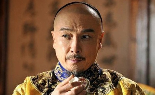 Điều giúp Khang Hi và Càn Long sống thọ là gì? Vì họ không động vào 1 thứ mà nhiều Hoàng đế khác đều dùng